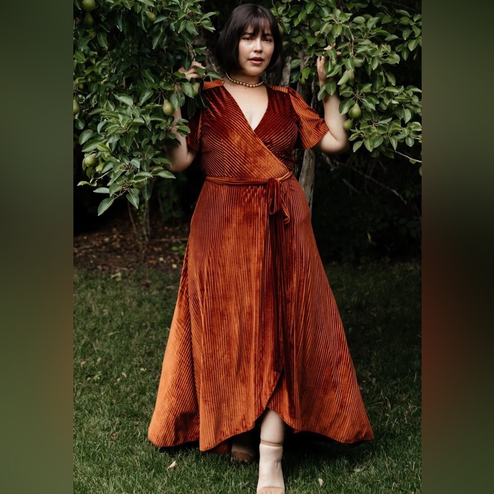 Baltic Born Andi Ribbed Velvet Wrap Dress 2XL Copper